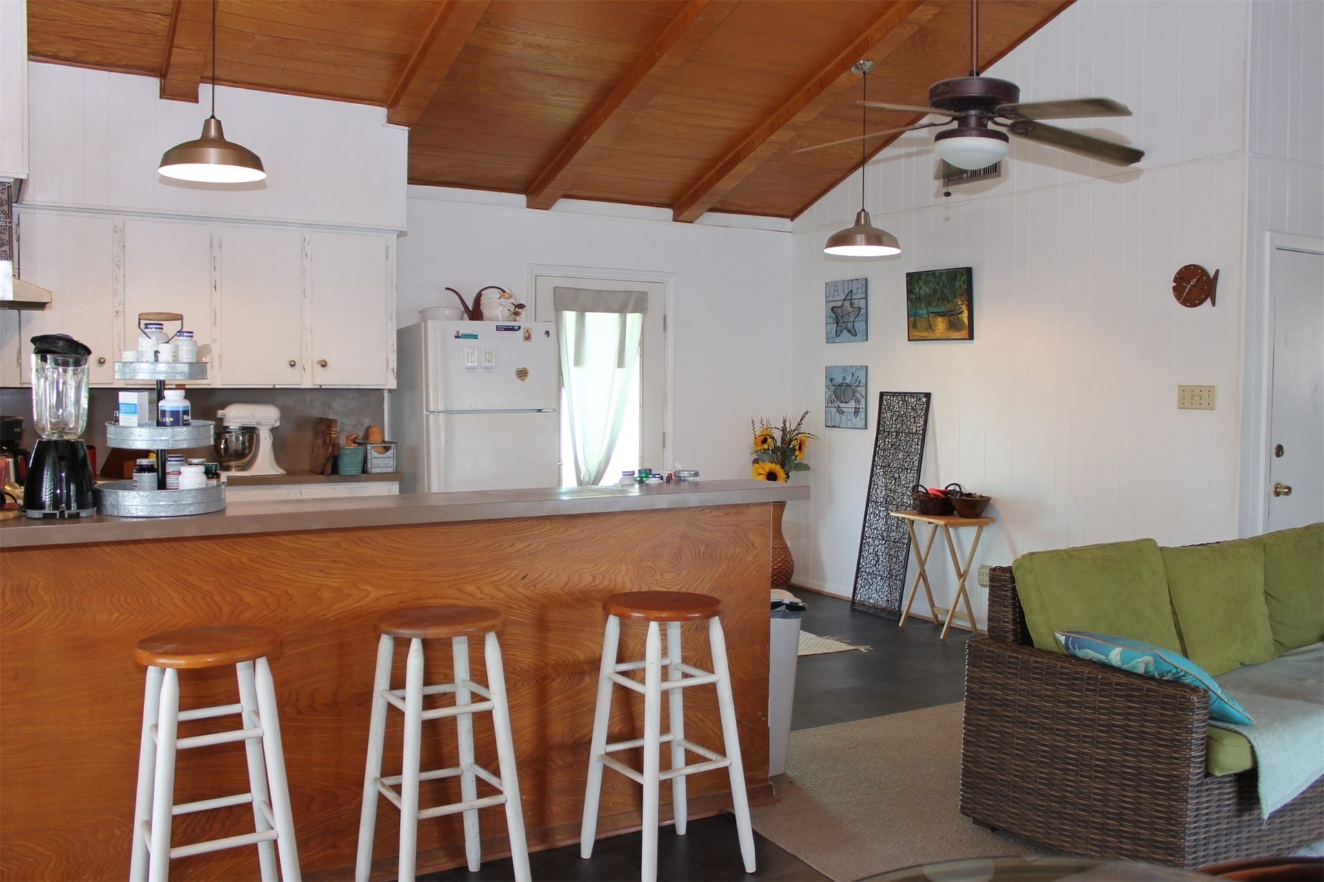 88 Tarpon Street, Bayou Vista, TX 77563 88 Tarpon Street, Bayou Vista, TX 77563