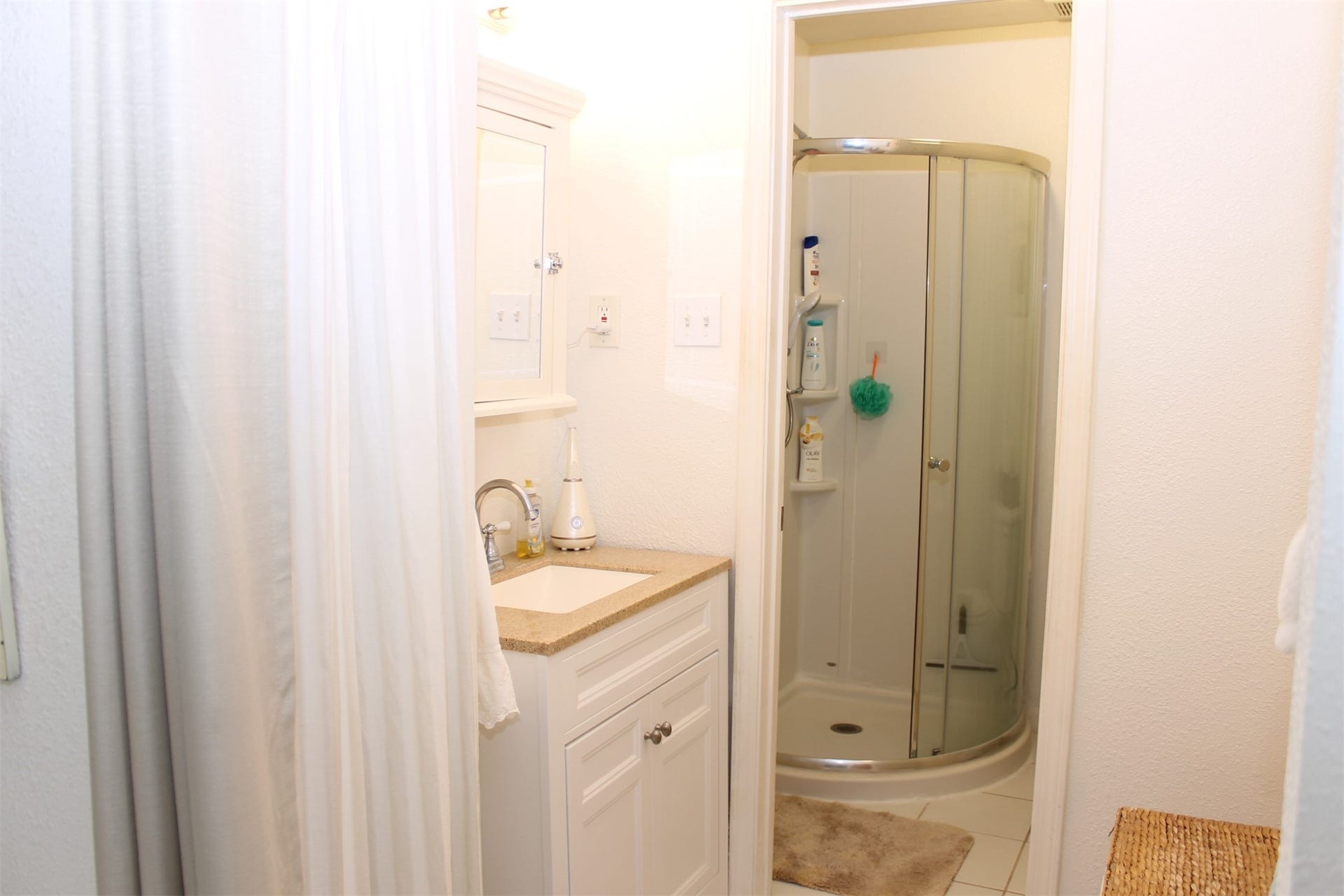 88 Tarpon Street, Bayou Vista, TX 77563 88 Tarpon Street, Bayou Vista, TX 77563