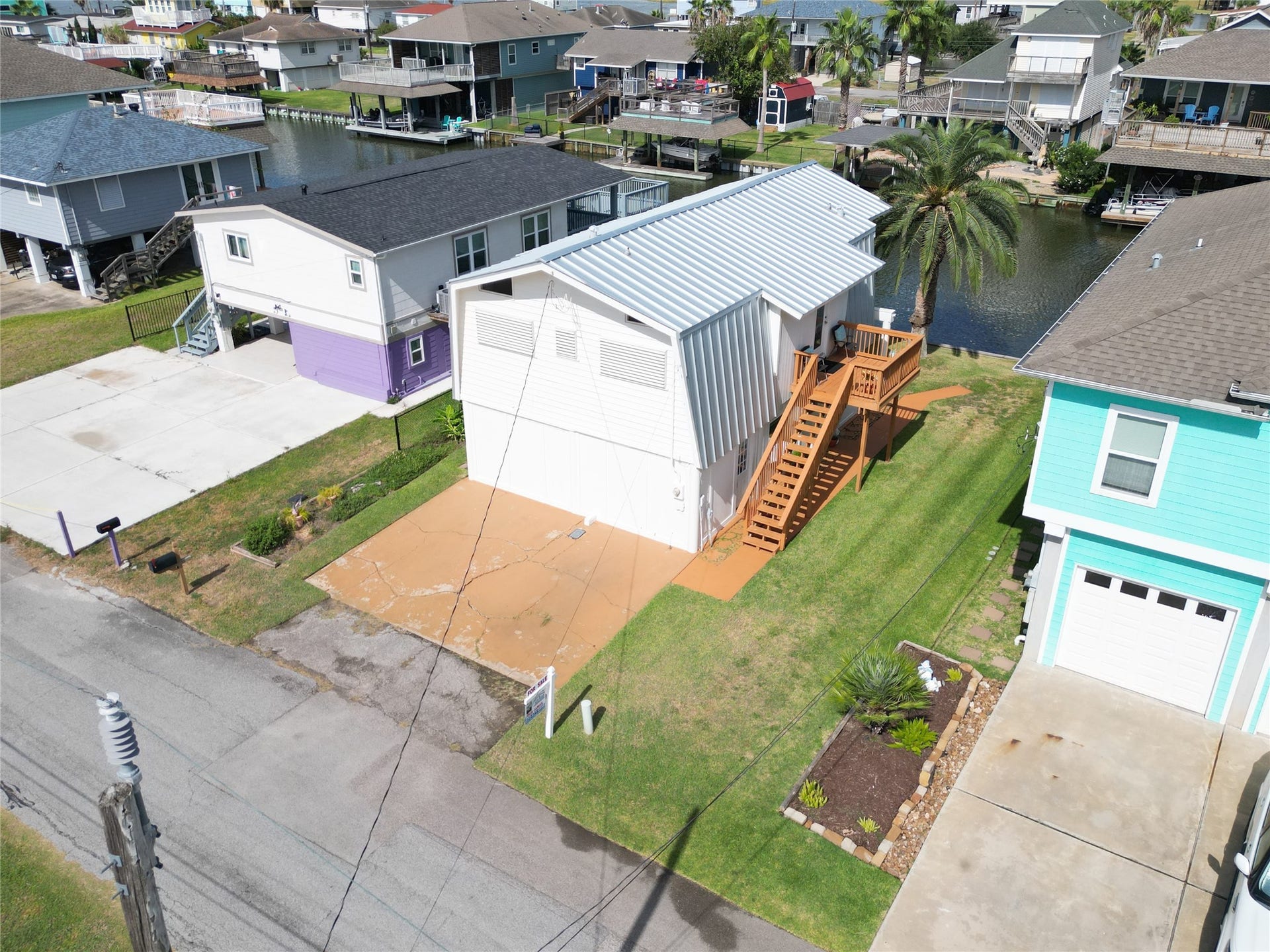88 Tarpon Street, Bayou Vista, TX 77563 88 Tarpon Street, Bayou Vista, TX 77563