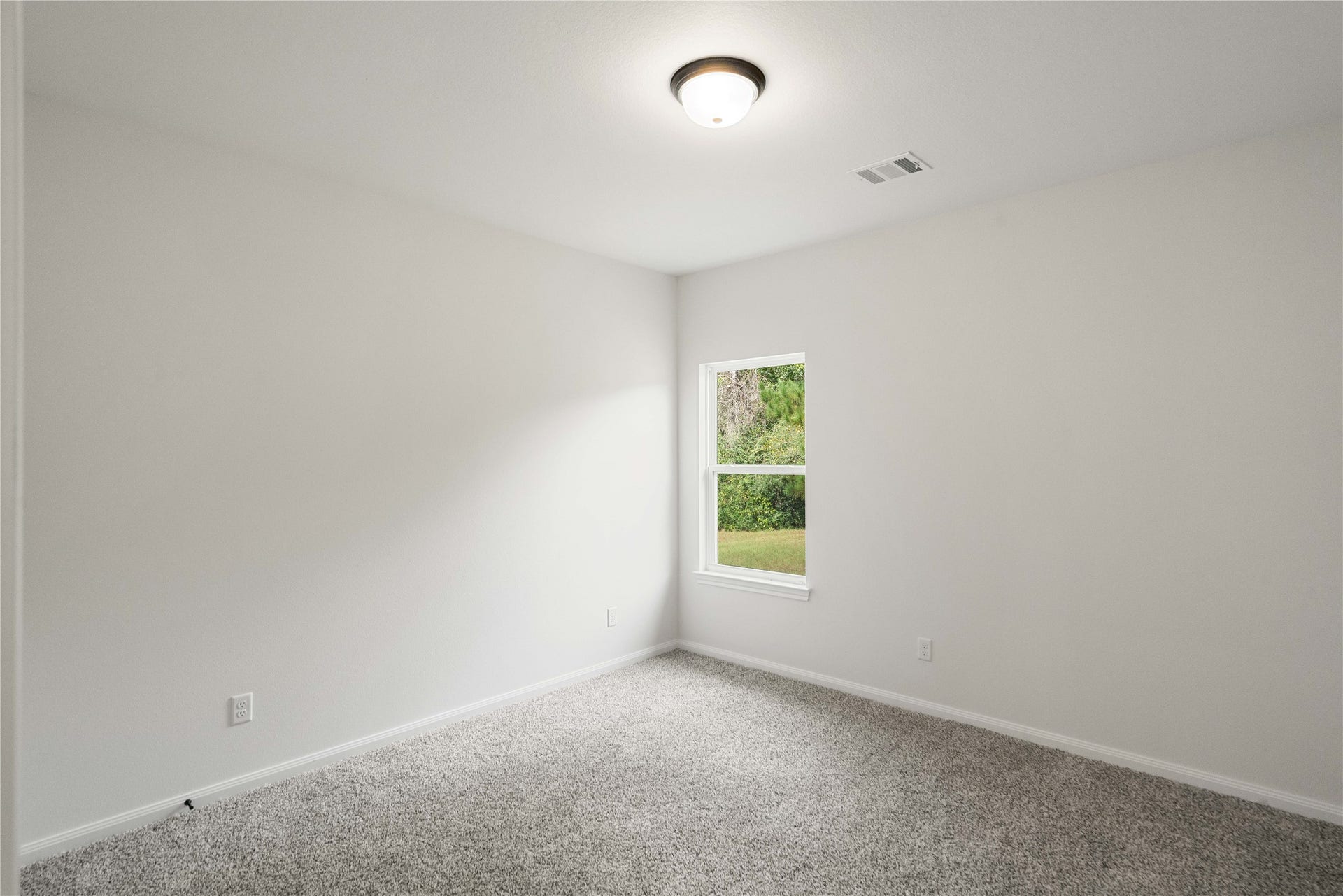 21203 Peach Wood Court, Cleveland, TX 77328 3rd bedroom without staging