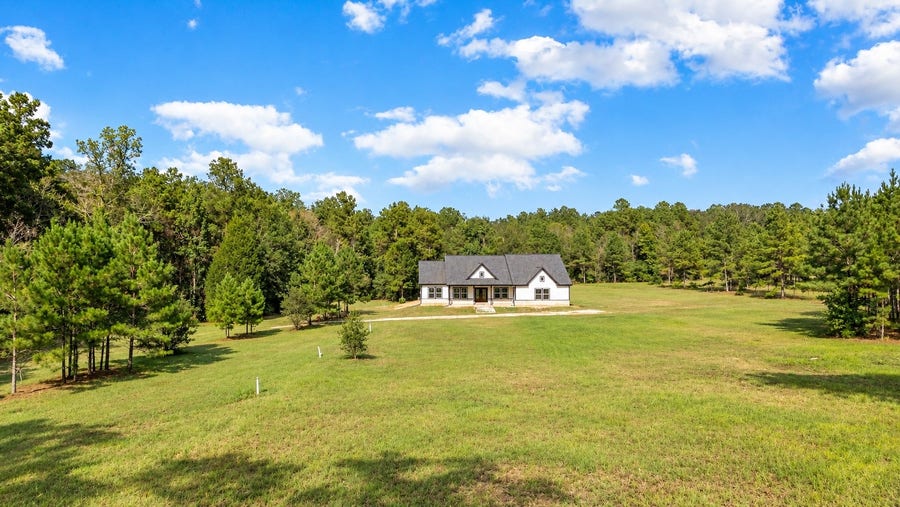 Property photo for 21203 Peach Wood Court, Cleveland, TX