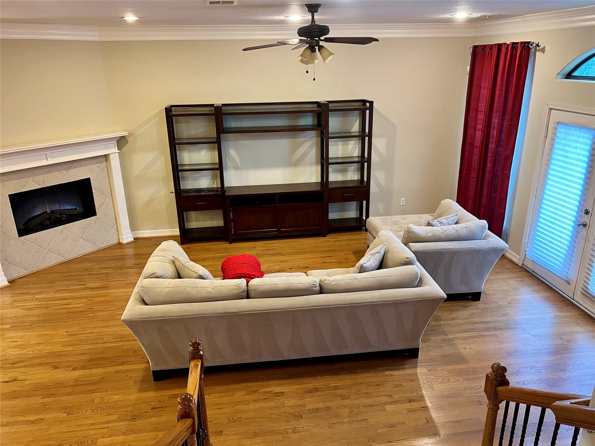 1625 Cohn Street, Houston, TX 77007 Living room