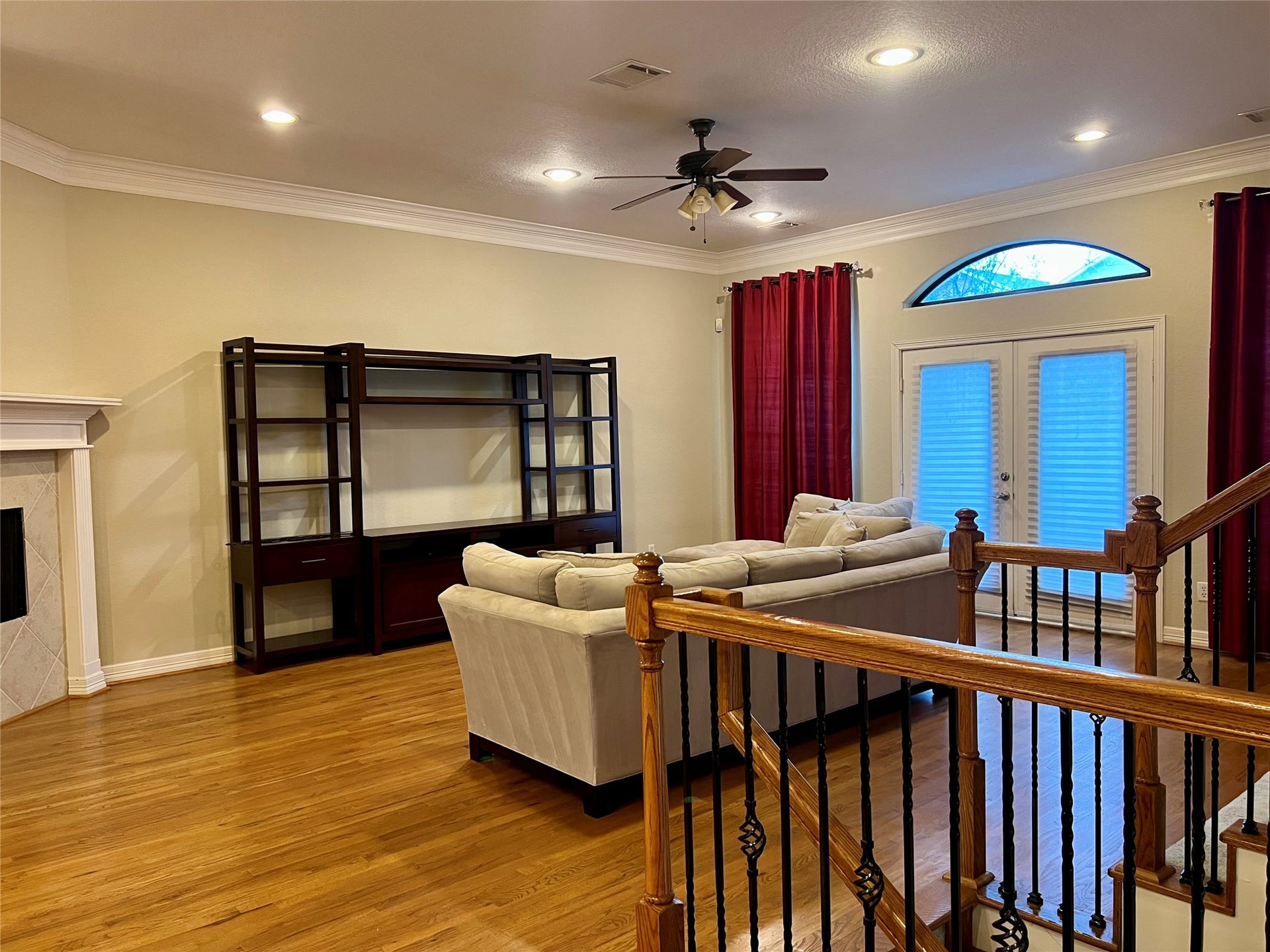 1625 Cohn Street, Houston, TX 77007 Living room