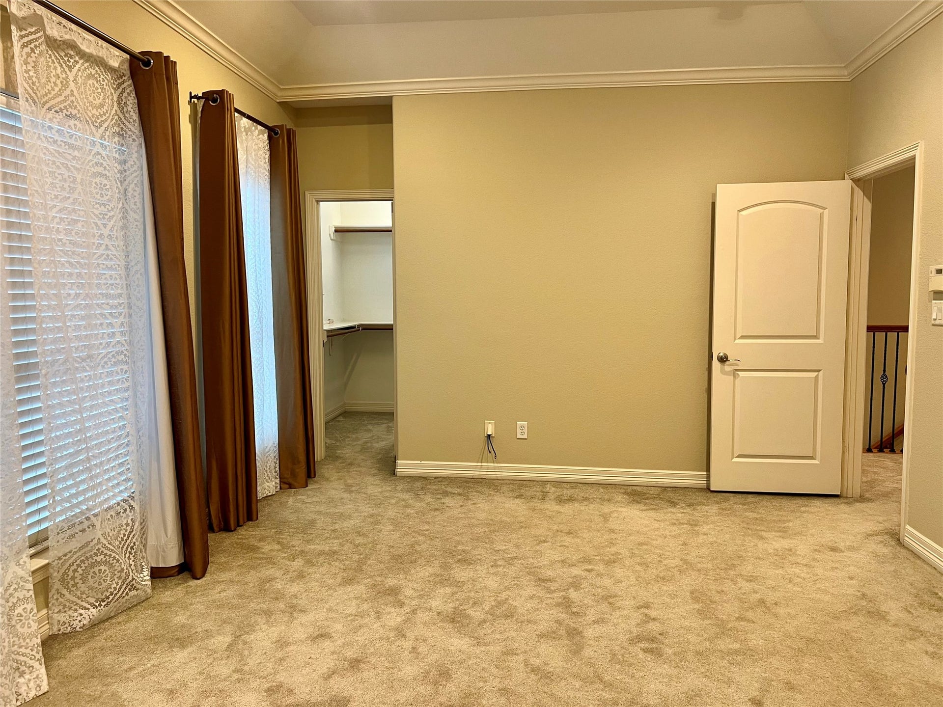 1625 Cohn Street, Houston, TX 77007 bedroom 3 with full bath