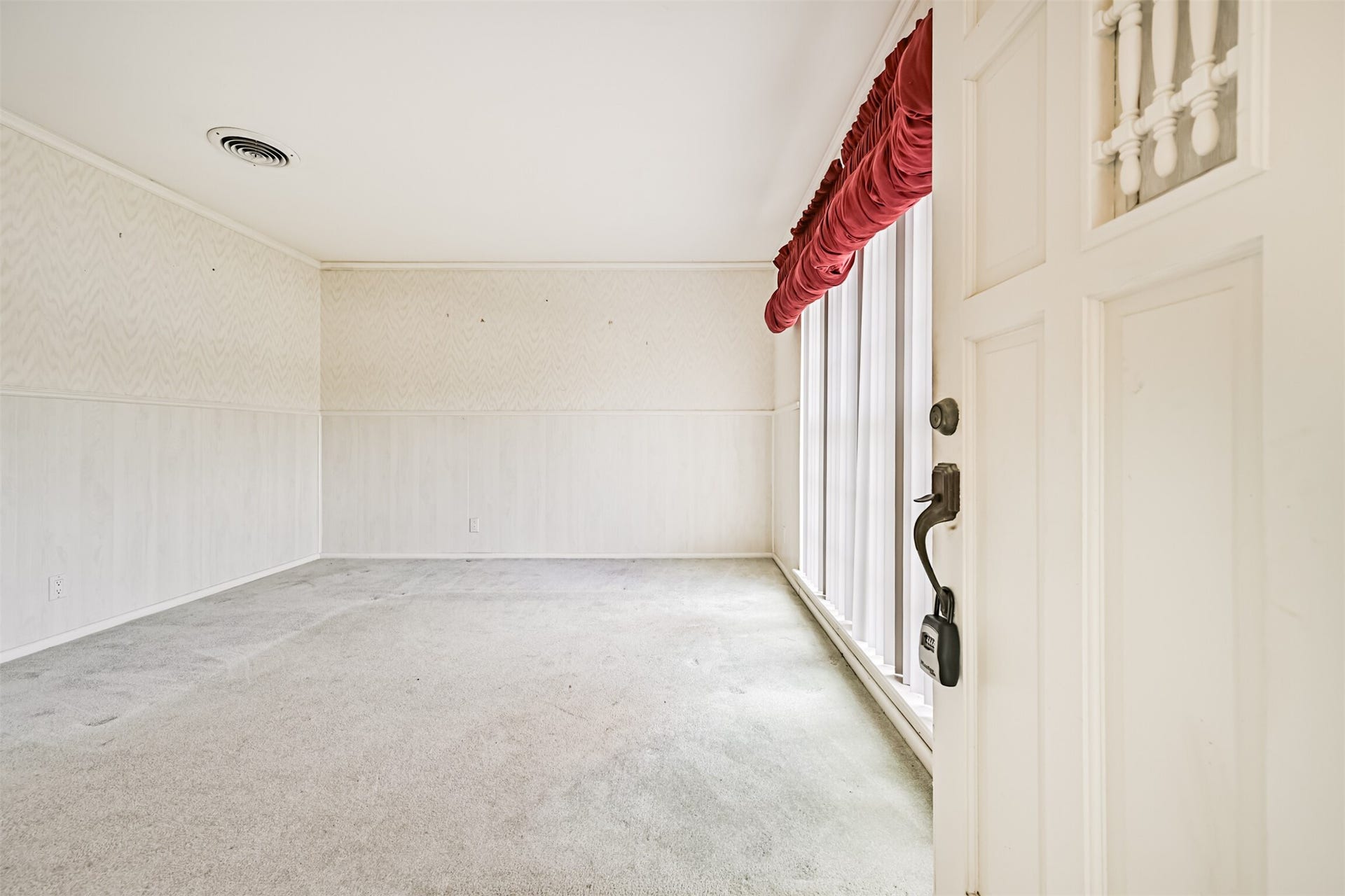 128 Forest Oaks Lane, Lake Jackson, TX 77566 128 Forest Oaks Lane, Lake Jackson, TX 77566