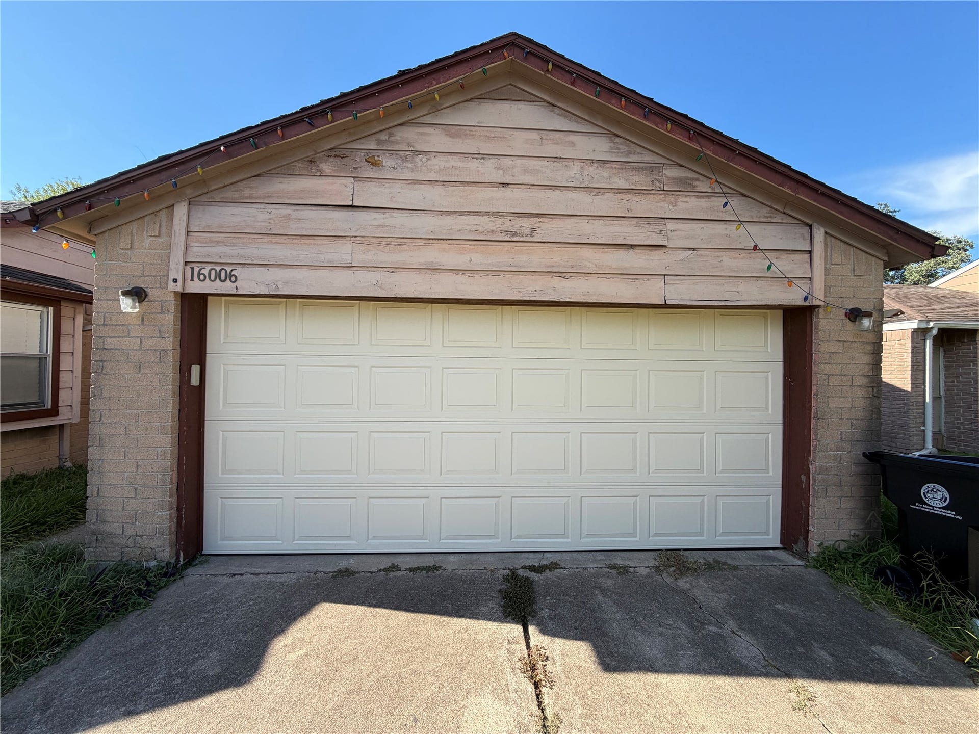 16006 Corsair Road, Houston, TX 77053 16006 Corsair Road, Houston, TX 77053