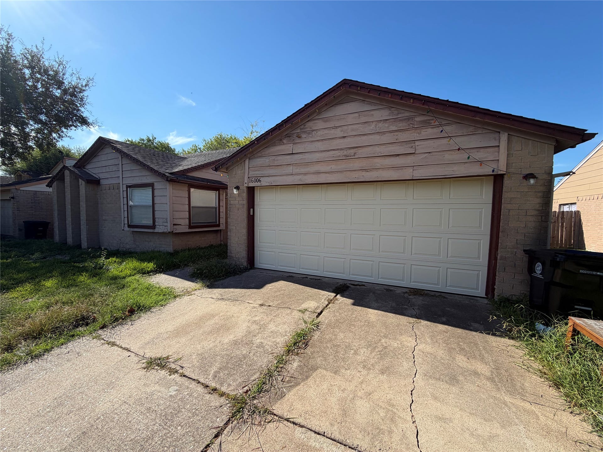16006 Corsair Road, Houston, TX 77053 16006 Corsair Road, Houston, TX 77053