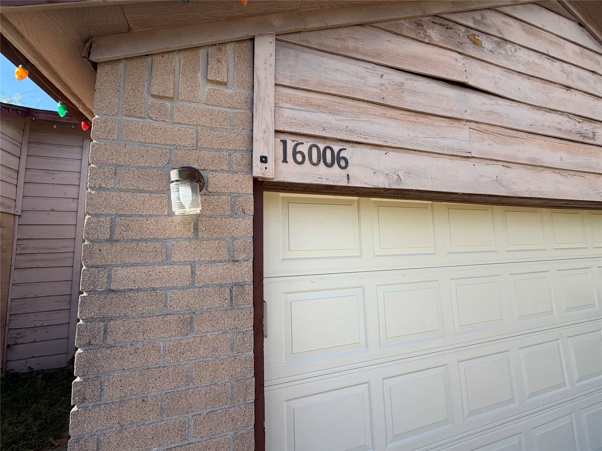 16006 Corsair Road, Houston, TX 77053 16006 Corsair Road, Houston, TX 77053