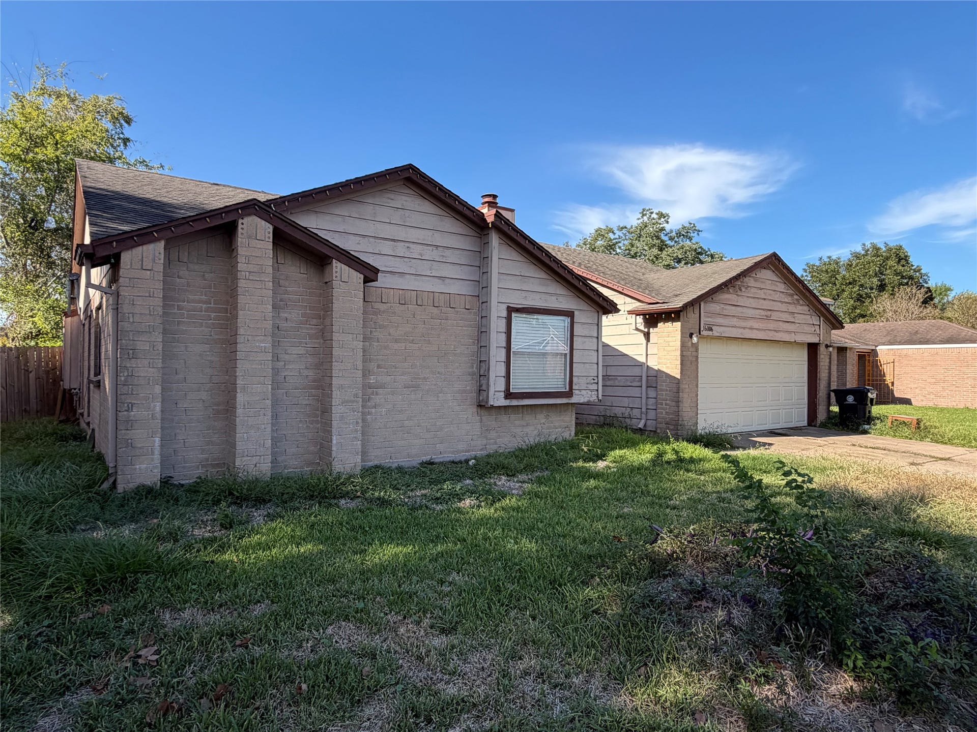 16006 Corsair Road, Houston, TX 77053 16006 Corsair Road, Houston, TX 77053