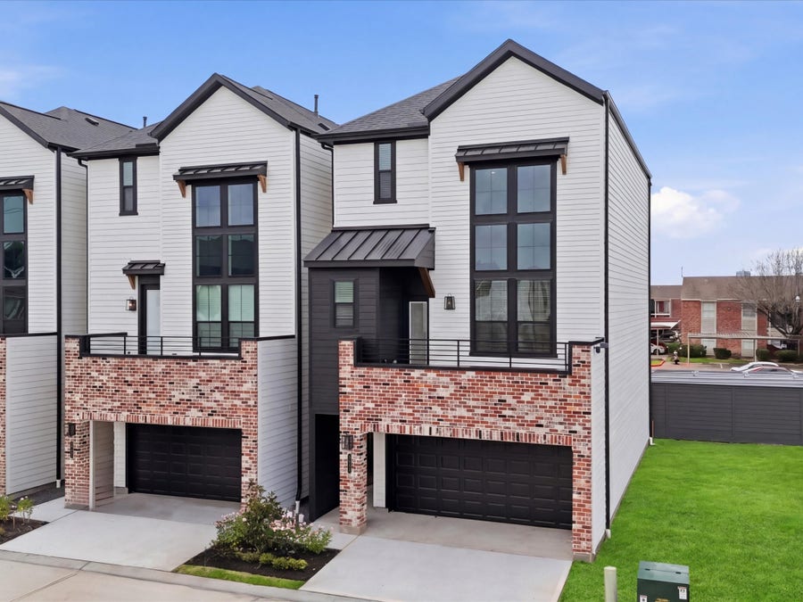 Property photo for 3505 Morningside Heights Street, Houston, TX