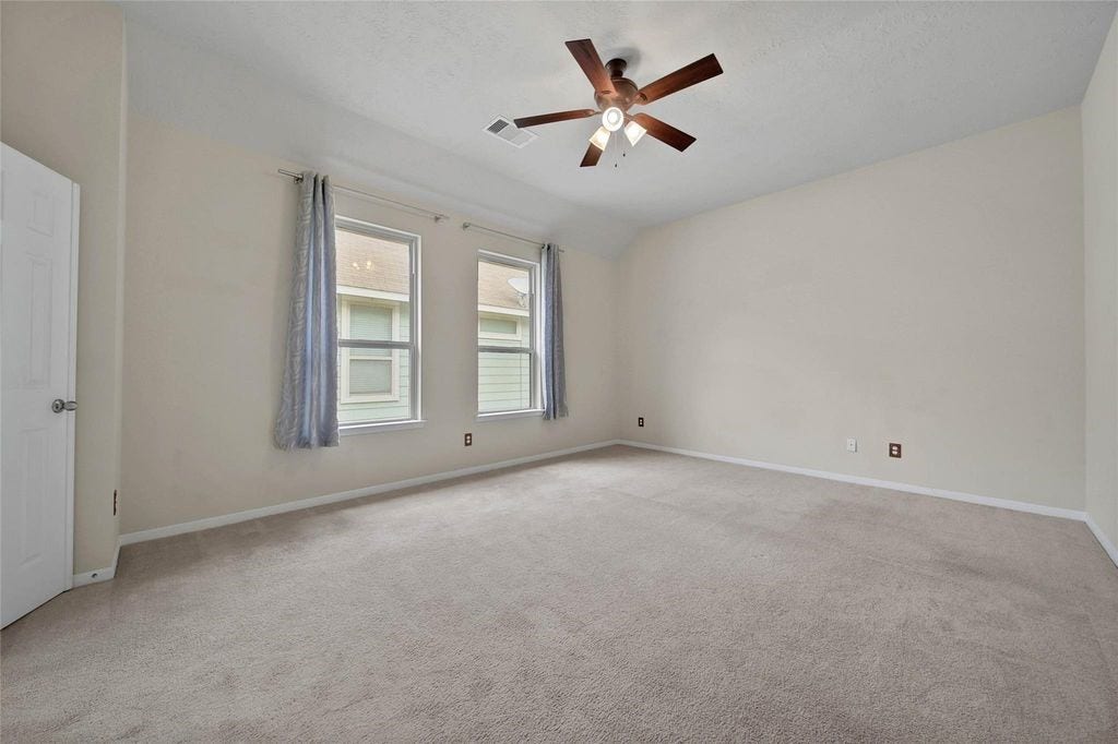 3323 Masters Point Drive, Houston, TX 77091