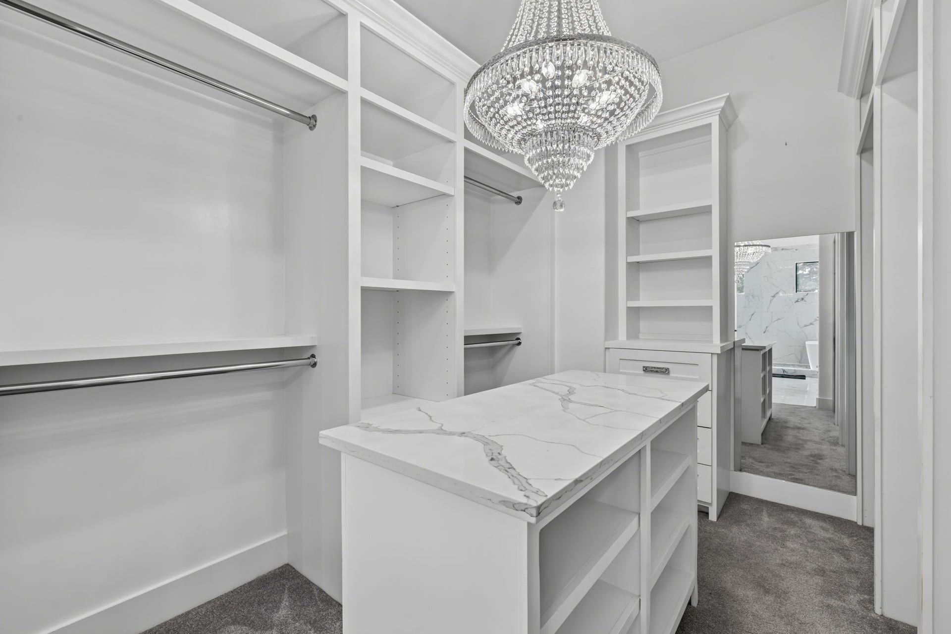 2420 Sumpter Street, Houston, TX 77026 2420 Sumpter Street, Houston, TX 77026