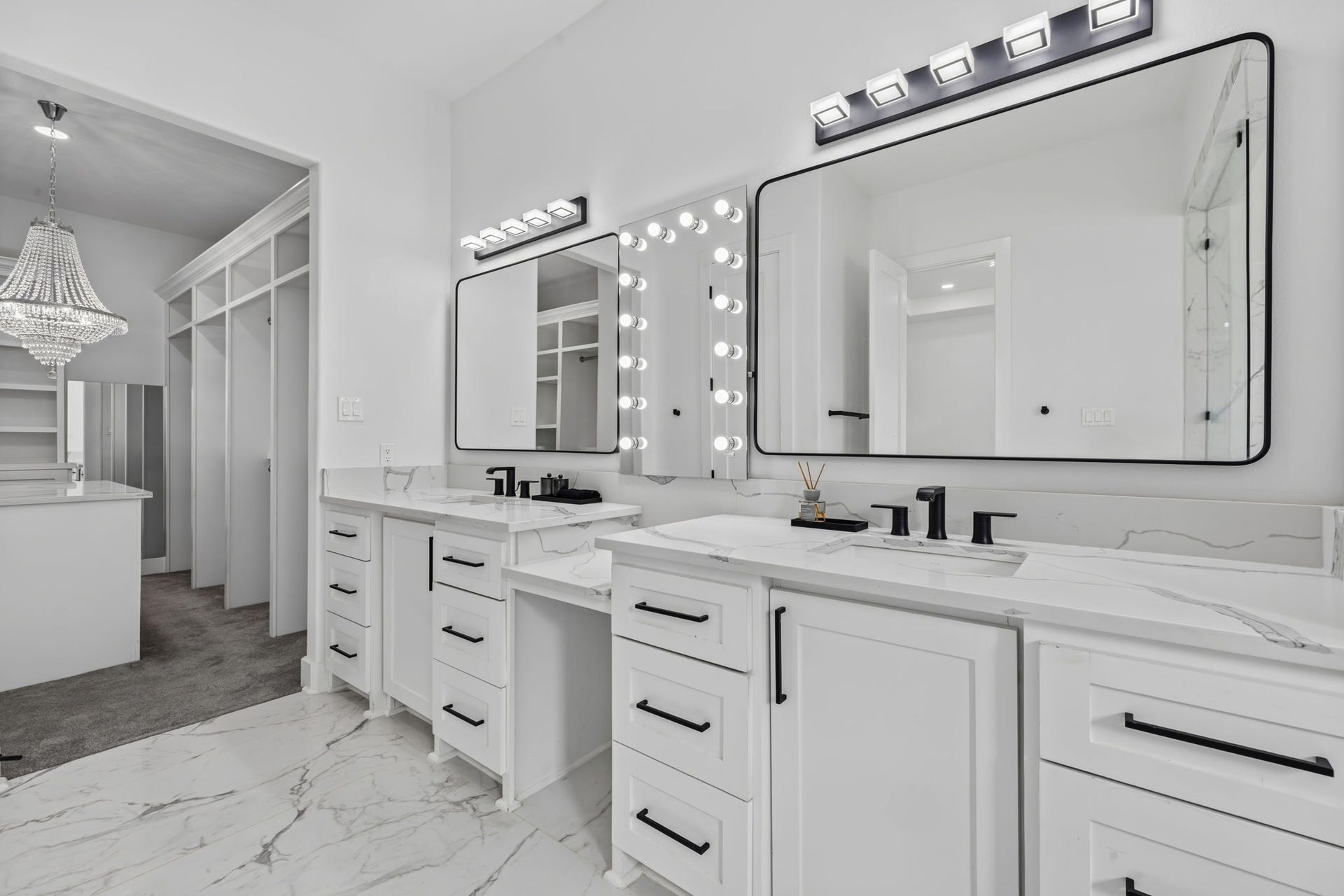 2420 Sumpter Street, Houston, TX 77026 2420 Sumpter Street, Houston, TX 77026