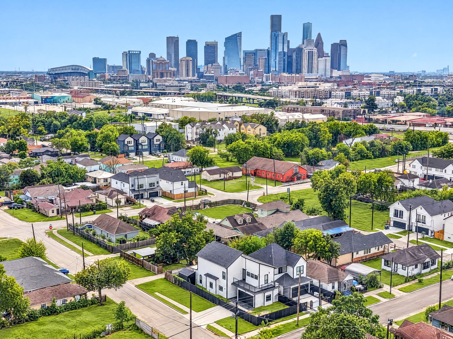 2420 Sumpter Street, Houston, TX 77026 2420 Sumpter Street, Houston, TX 77026