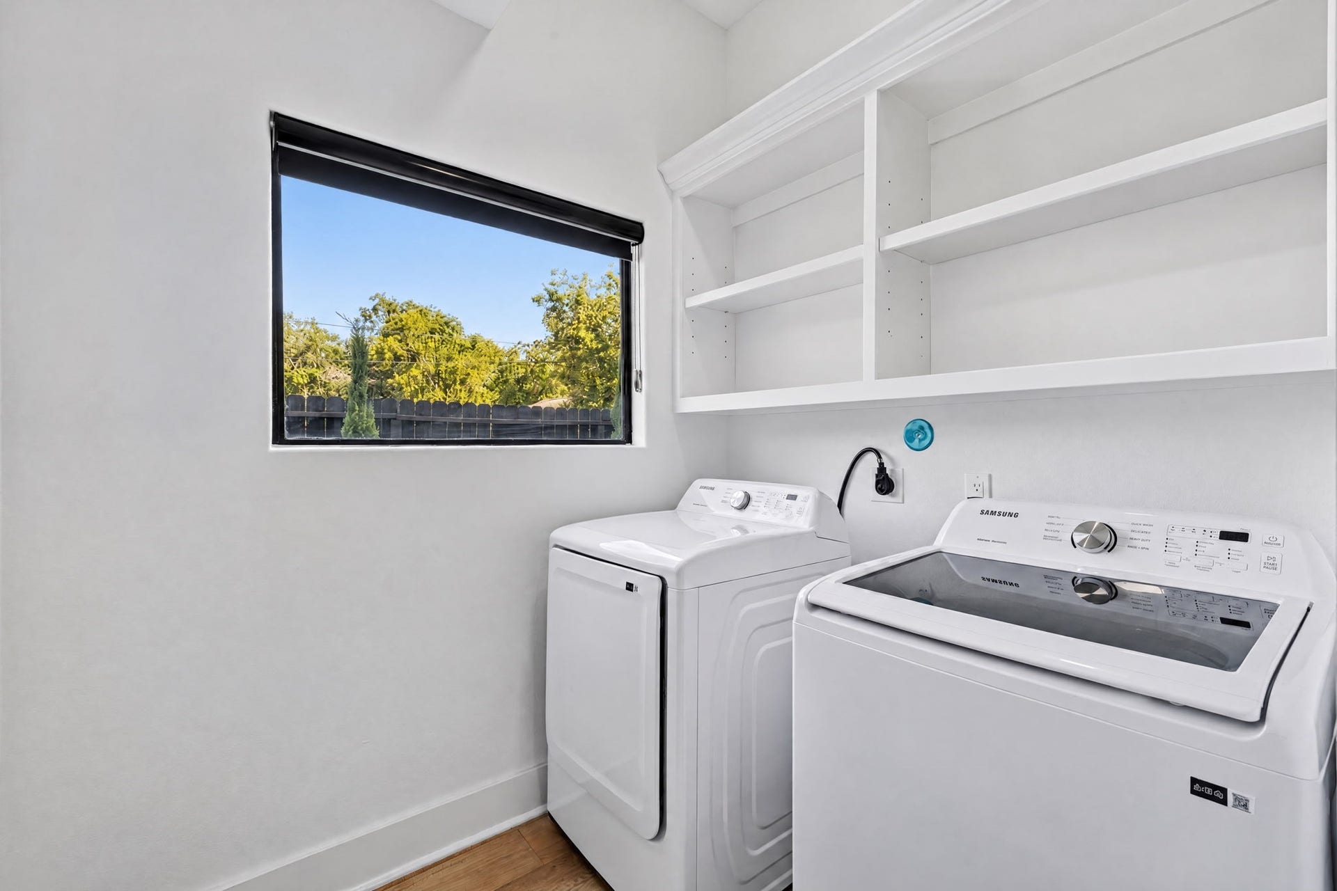 2420 Sumpter Street, Houston, TX 77026 2420 Sumpter Street, Houston, TX 77026