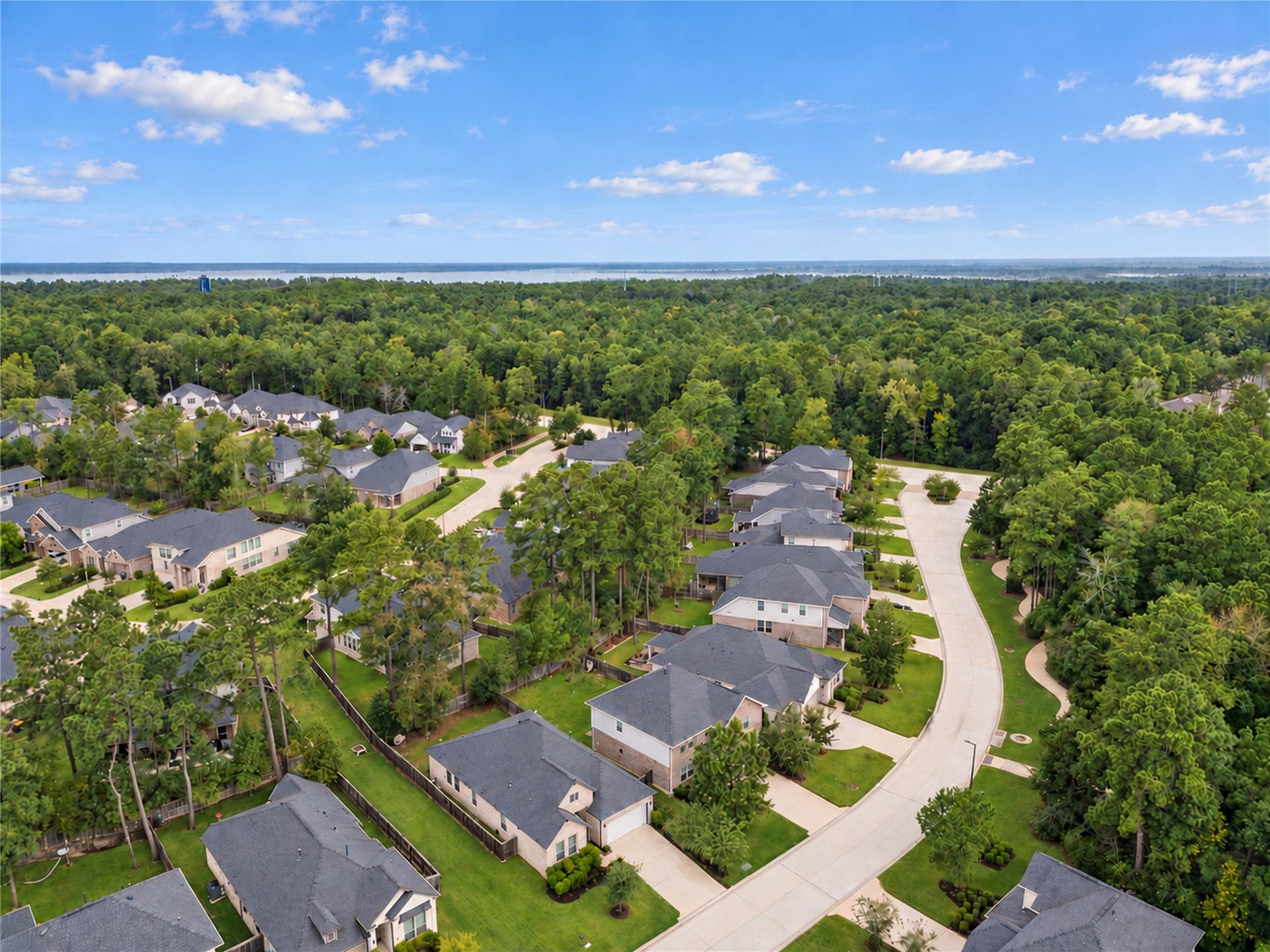 155 Silva Creek Trl, Willis, TX 77318
