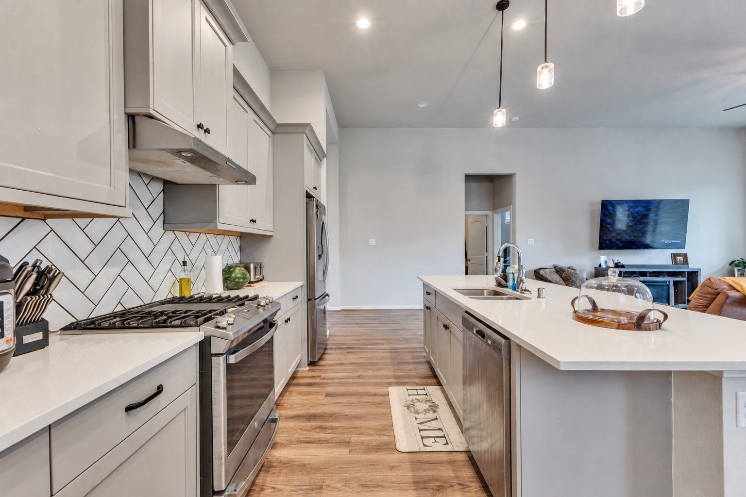 155 Silva Creek Trl, Willis, TX 77318