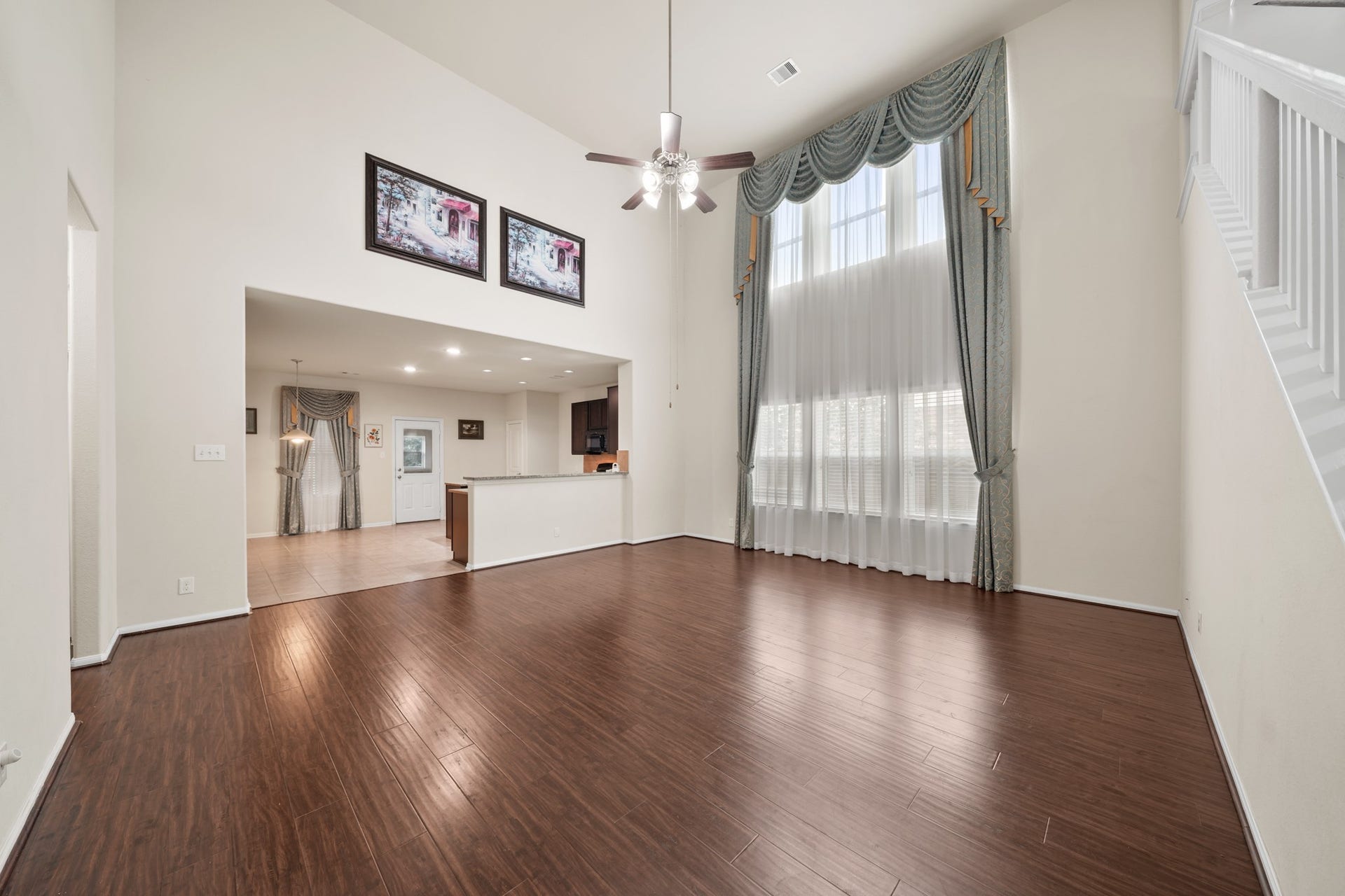 8306 Sunstone Court, Texas City, TX 77591 8306 Sunstone Court, Texas City, TX 77591