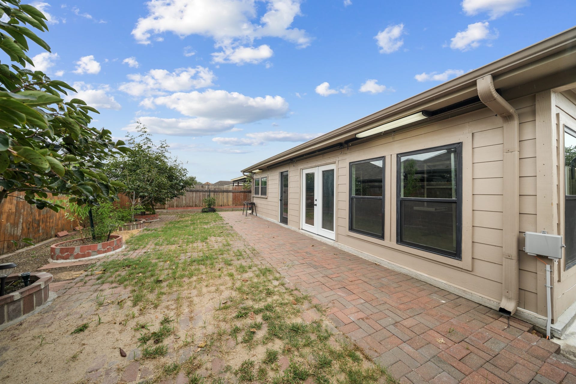 8306 Sunstone Court, Texas City, TX 77591 8306 Sunstone Court, Texas City, TX 77591
