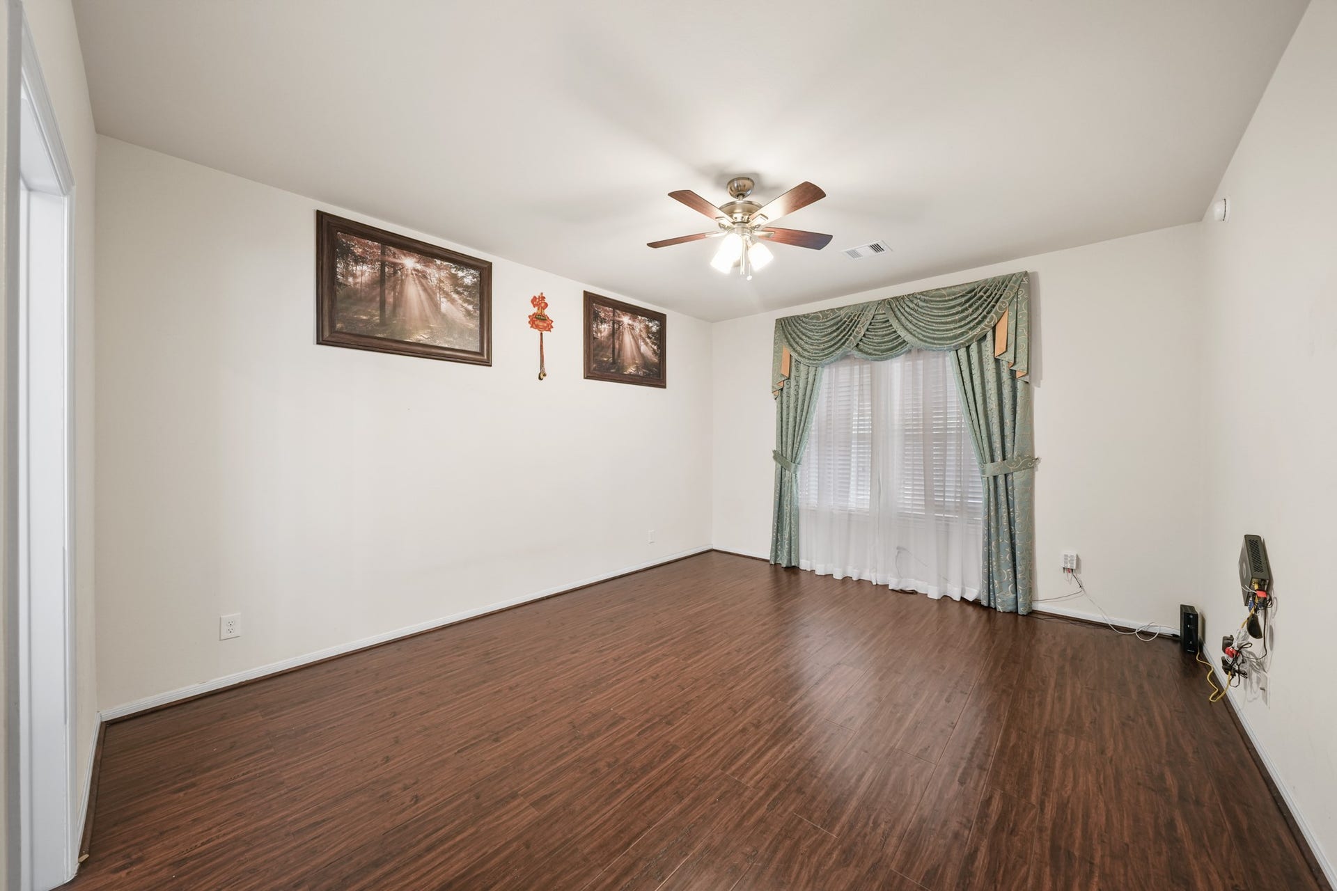 8306 Sunstone Court, Texas City, TX 77591 8306 Sunstone Court, Texas City, TX 77591