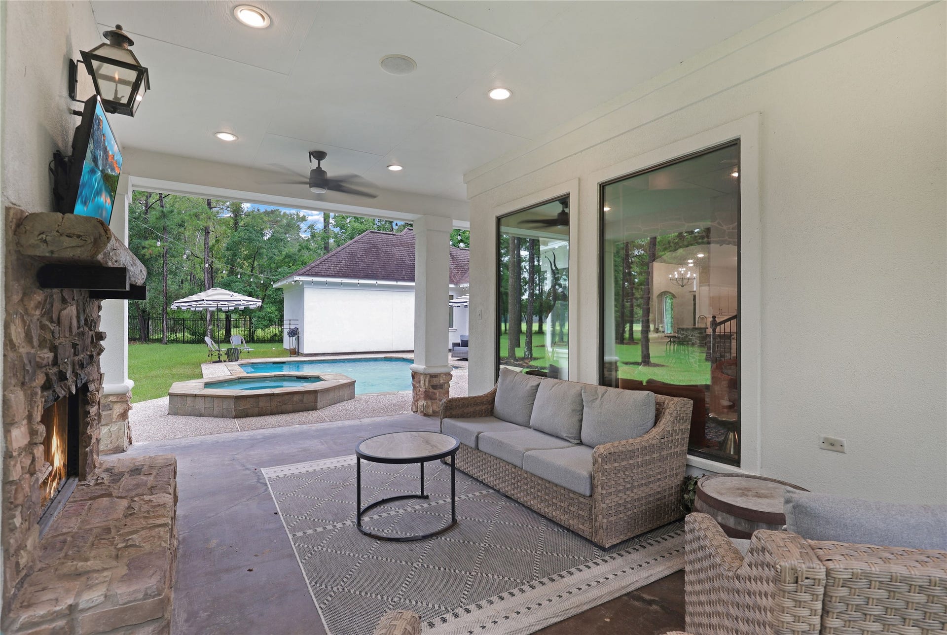 3810 Benders Lane, Spring, TX 77386 3810 Benders Lane, Spring, TX 77386