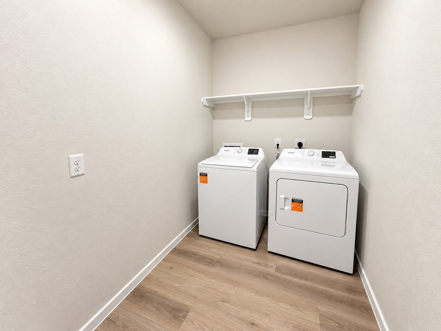 22015 Messina Springs Drive, Hockley, TX 77447 Laundry room