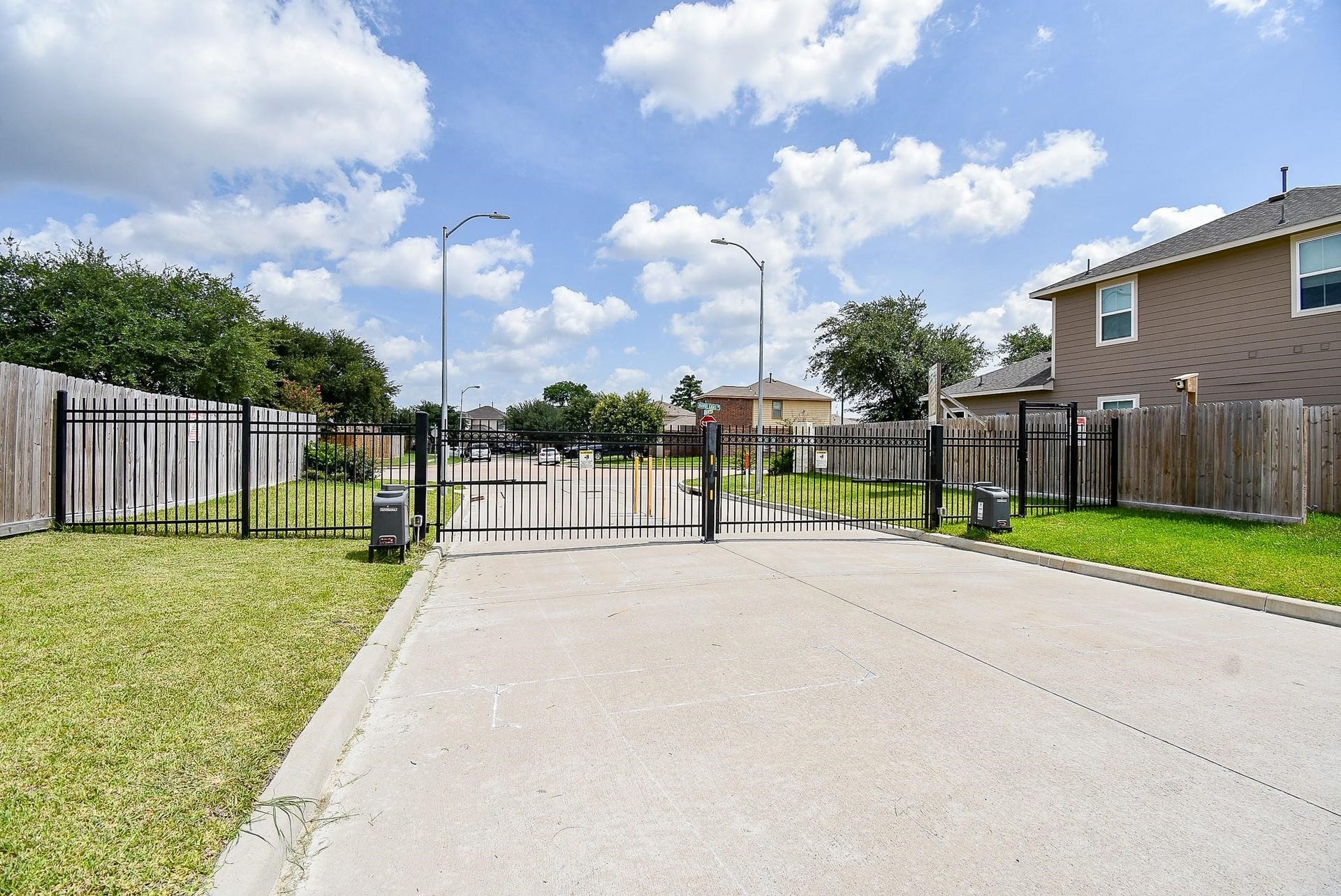 The gated entrance to Echo Leaf offers an added sense of privacy, peace of mind, and an inviting welcome home each day.