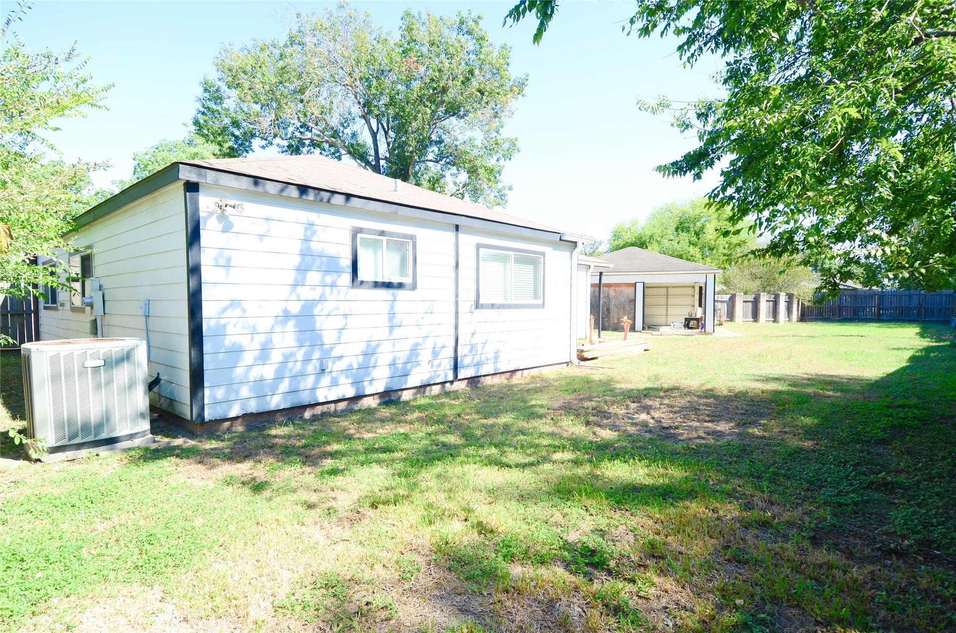 10603 Buffalo Bend Drive, Houston, TX 77064 10603 Buffalo Bend Drive, Houston, TX 77064