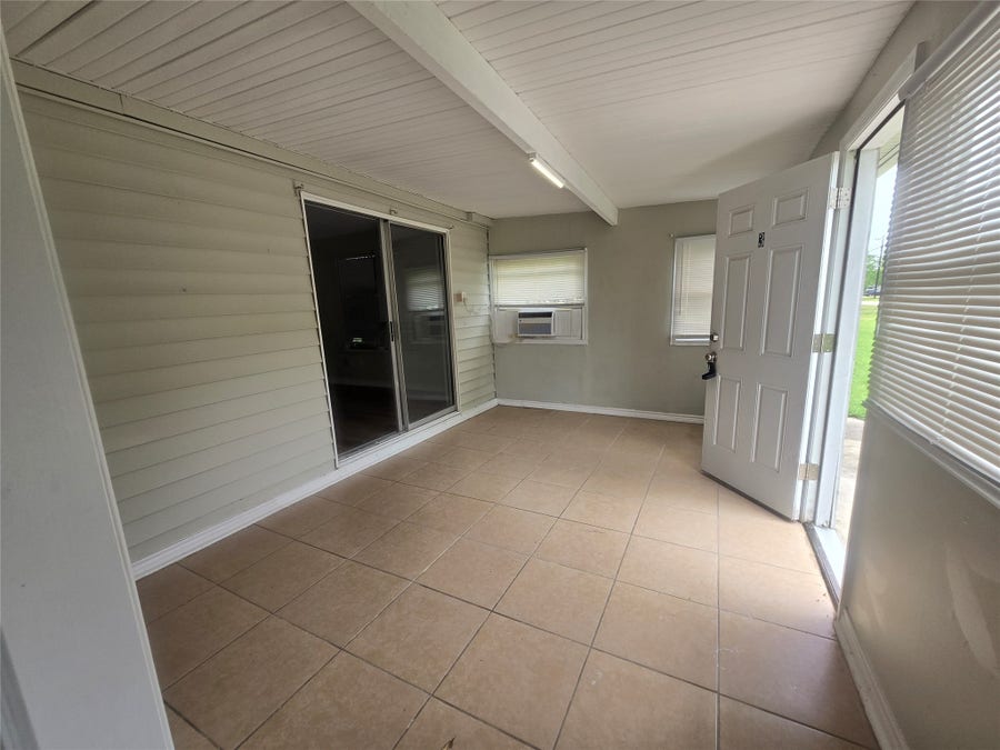 Property photo for 202 N Logan Street, #B, Texas City, TX