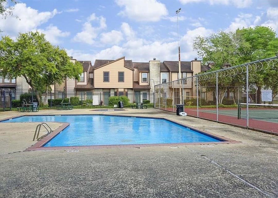 Property photo for 9517 Fondren Road, Houston, TX