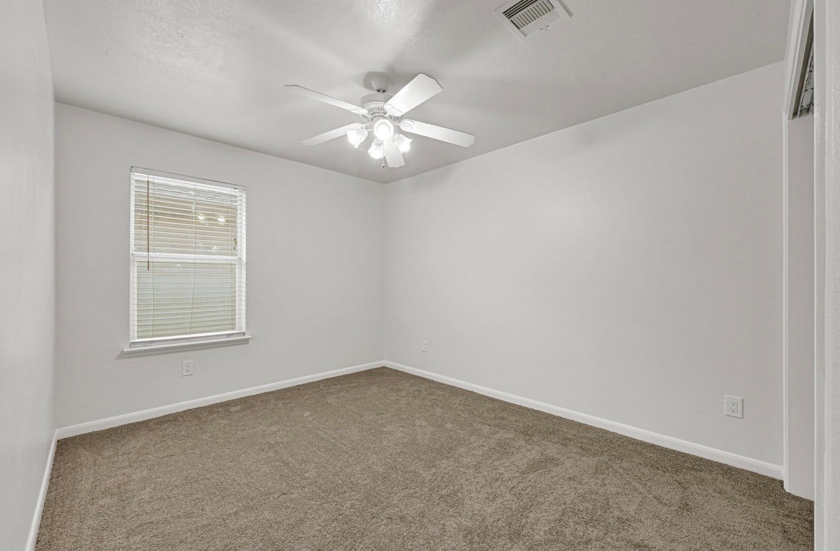 1107 Hampton Villa Lane, Houston, TX 77047 SECONDARY BEDROOM