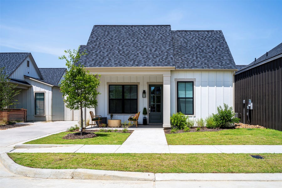 Property photo for 15111 Gardenberry Lane, Cypress, TX