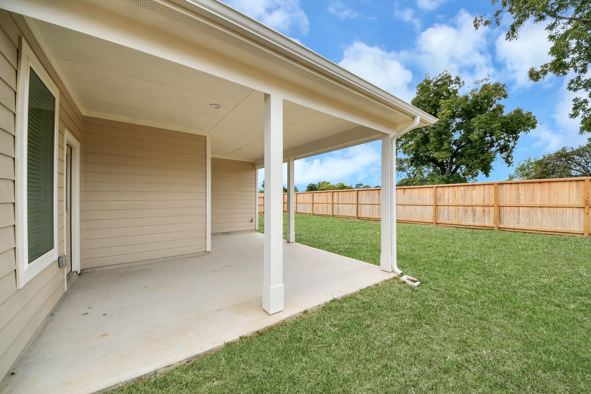 26363 Viva Drive, Magnolia, TX 77355 26363 Viva Drive, Magnolia, TX 77355