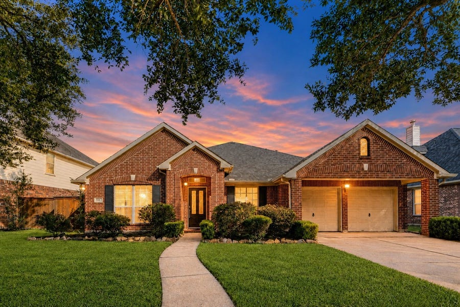 Property photo for 24014 Gentle Moss Lane, Katy, TX