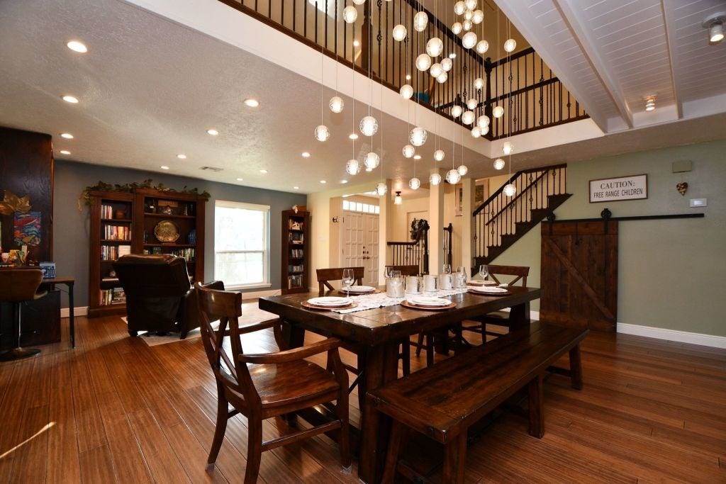 9102 Meaux Drive, Houston, TX 77031 9102 Meaux Drive, Houston, TX 77031