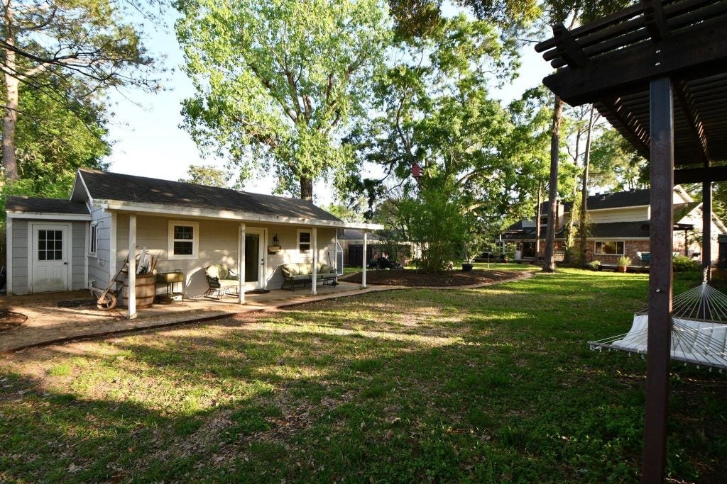 9102 Meaux Drive, Houston, TX 77031 9102 Meaux Drive, Houston, TX 77031