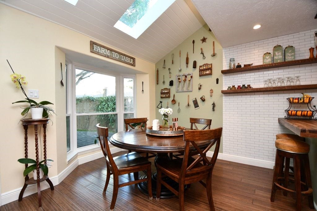 9102 Meaux Drive, Houston, TX 77031 9102 Meaux Drive, Houston, TX 77031