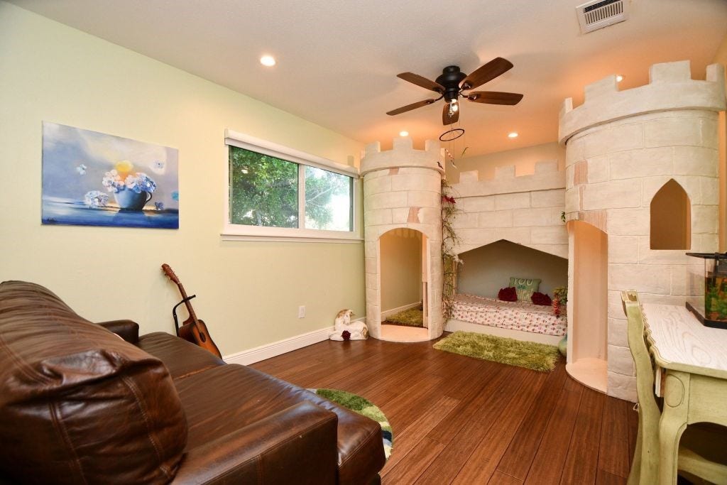 9102 Meaux Drive, Houston, TX 77031 9102 Meaux Drive, Houston, TX 77031