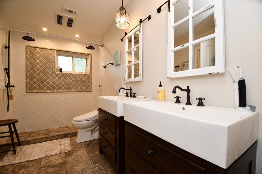 9102 Meaux Drive, Houston, TX 77031 9102 Meaux Drive, Houston, TX 77031