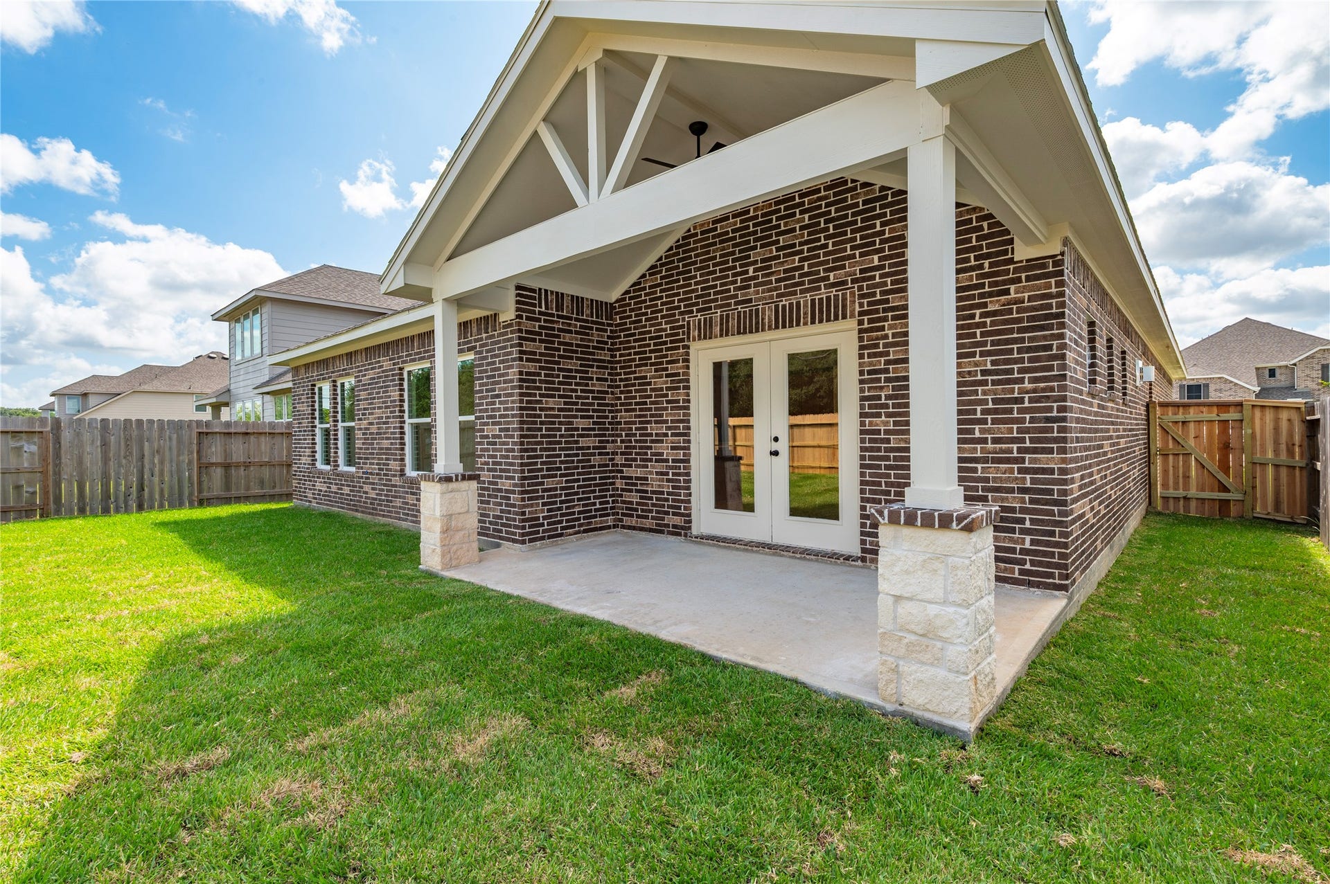 15226 Water Oak Way, Santa Fe, TX 77517 15226 Water Oak Way, Santa Fe, TX 77517
