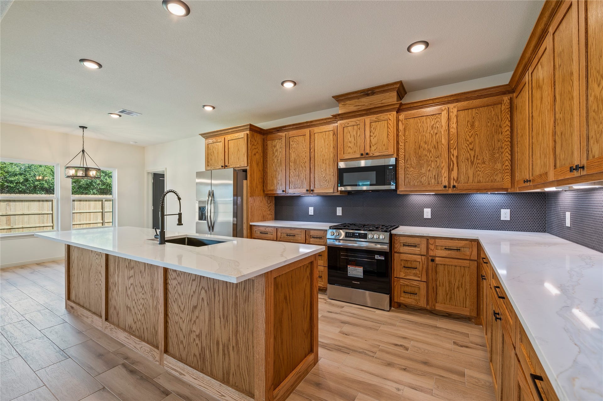 15226 Water Oak Way, Santa Fe, TX 77517 15226 Water Oak Way, Santa Fe, TX 77517