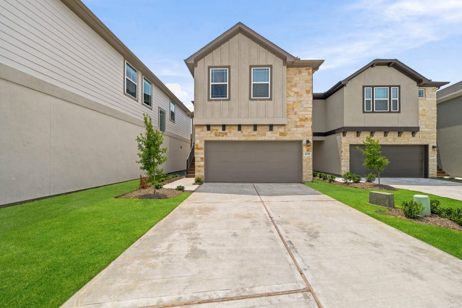 Property photo for 2975 Park Hill Lane, Stafford, TX