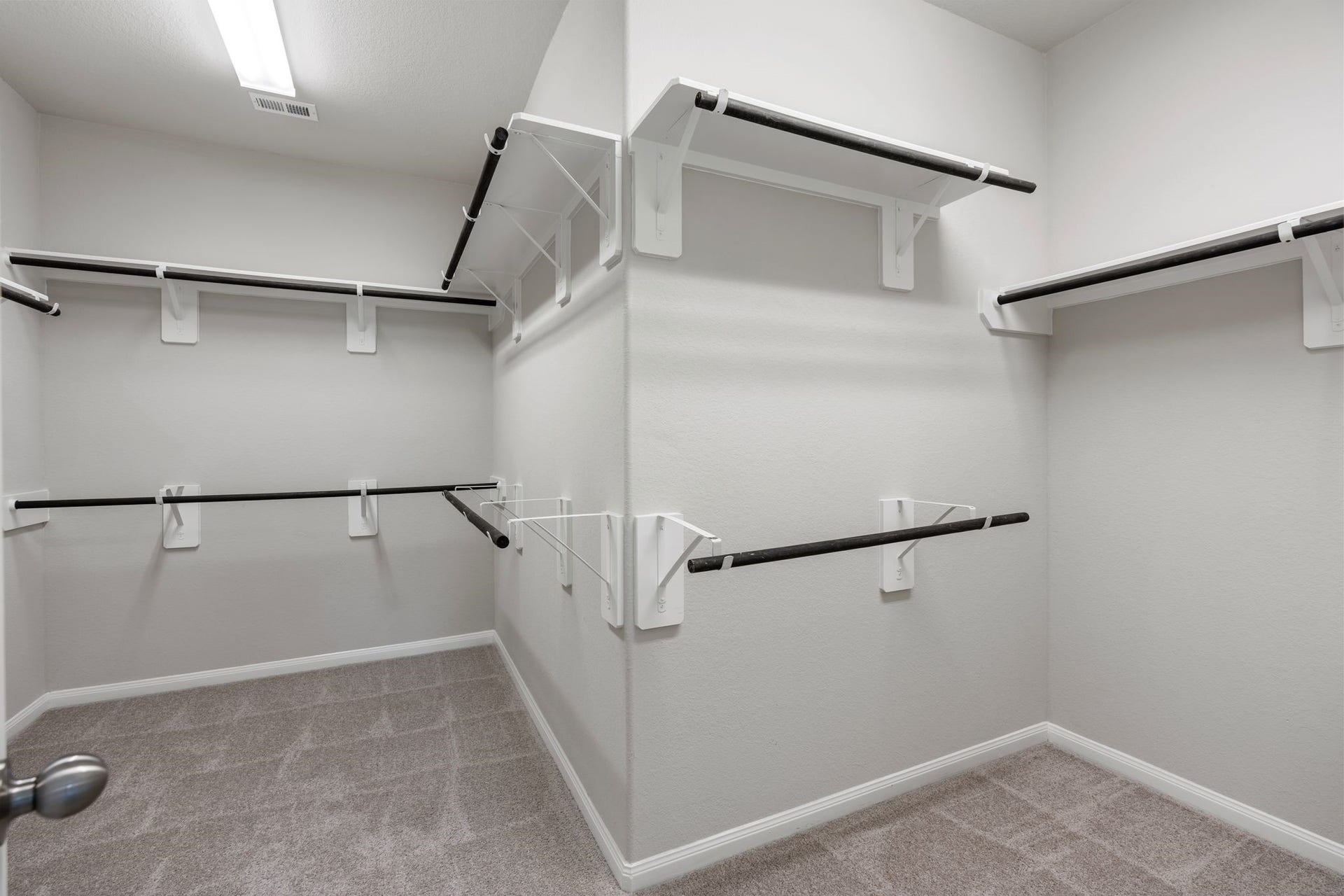 314 Arbor Ranch Circle, Richmond, TX 77469 Spacious walk-in closet with built-in shelving