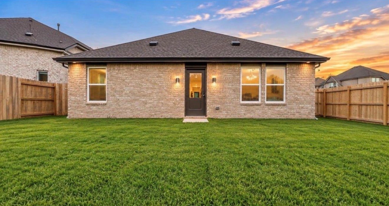 2028 Solstice Landing Dr, Brookshire, TX 77423 2028 Solstice Landing Dr, Brookshire, TX 77423
