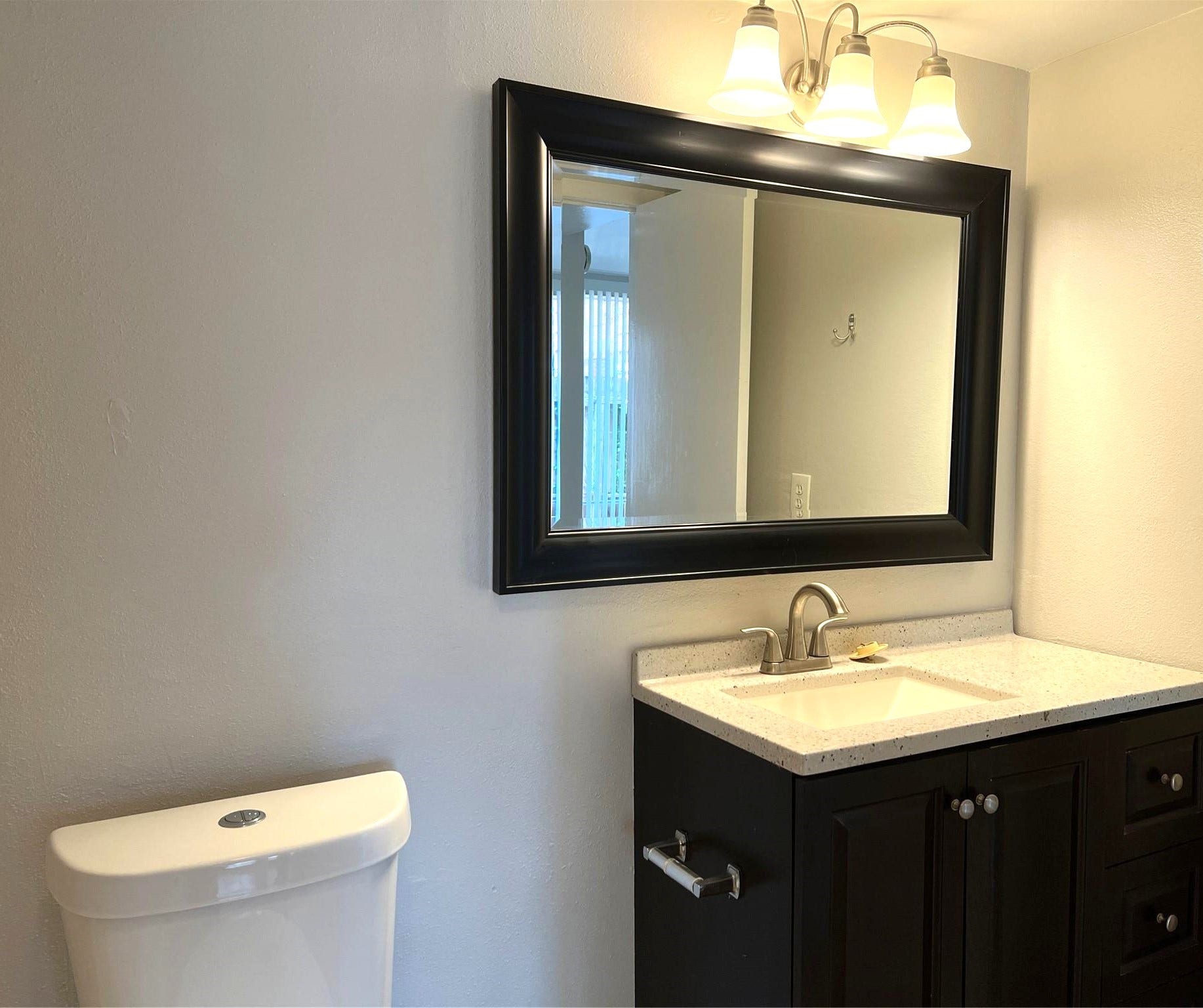 2824 Briarhurst Drive, #9, Houston, TX 77057 2824 Briarhurst Drive, #9, Houston, TX 77057
