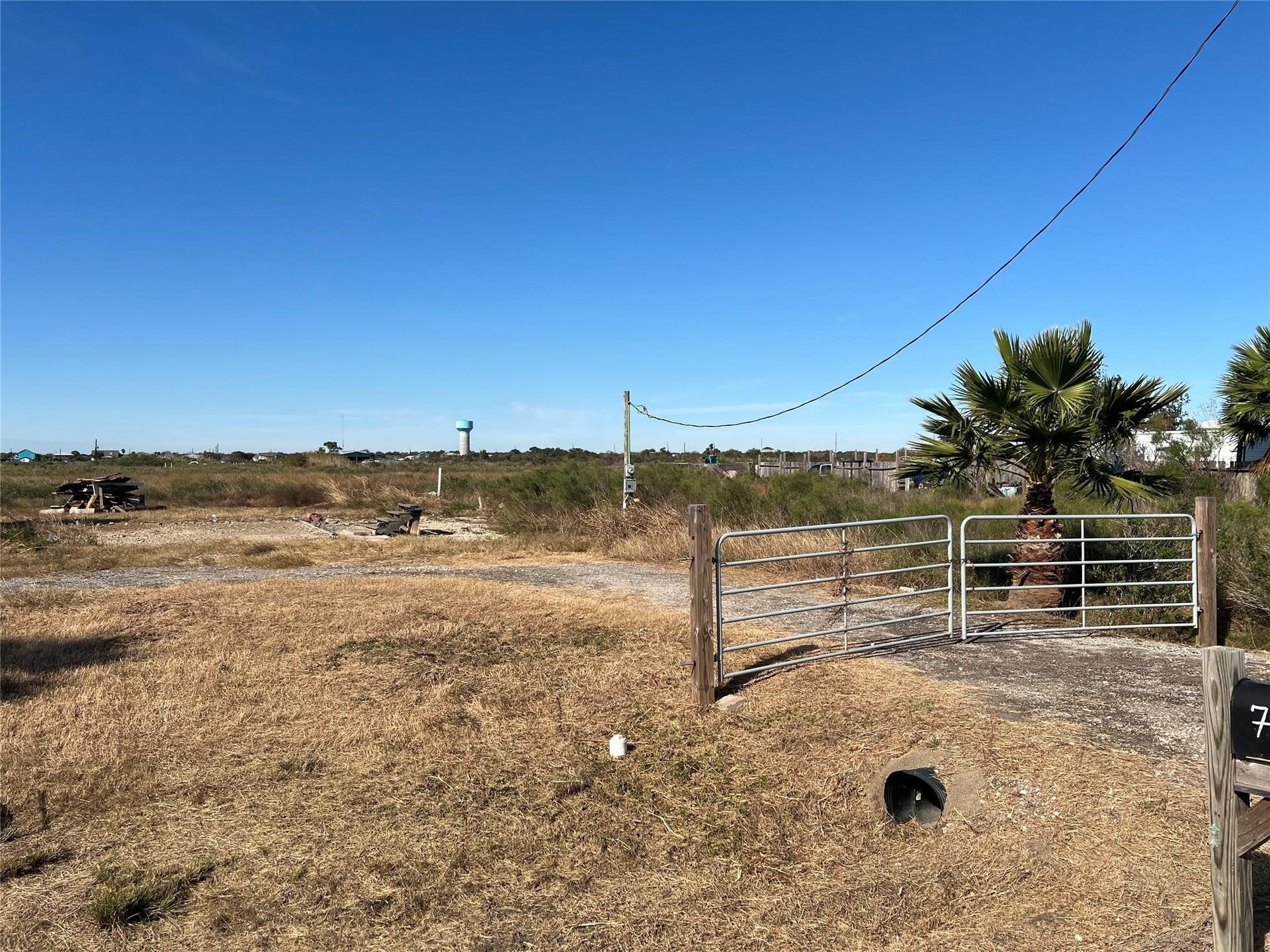 704 18th Street, San Leon, TX 77539 704 18th Street, San Leon, TX 77539