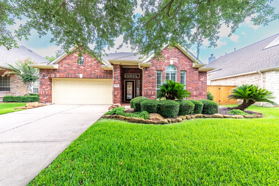 Property photo for 25210 Cinco Manor Lane, Katy, TX