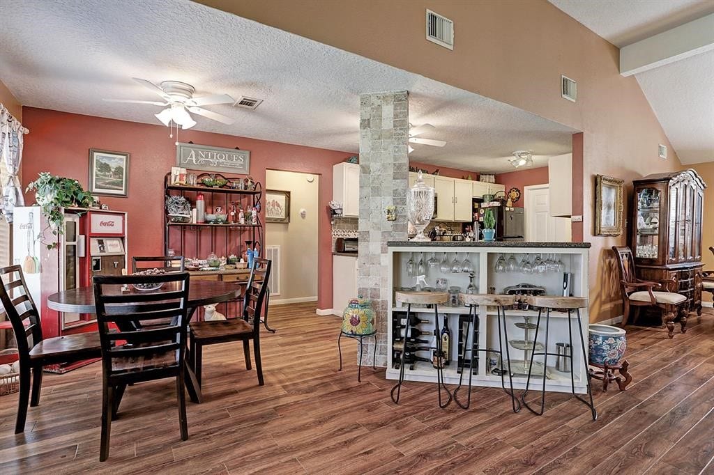 9028 Fm 2004 Road, Santa Fe, TX 77510 9028 Fm 2004 Road, Santa Fe, TX 77510