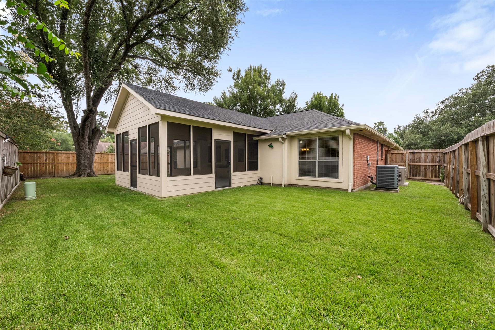 25802 Chapel Ridge Lane, Spring, TX 77373