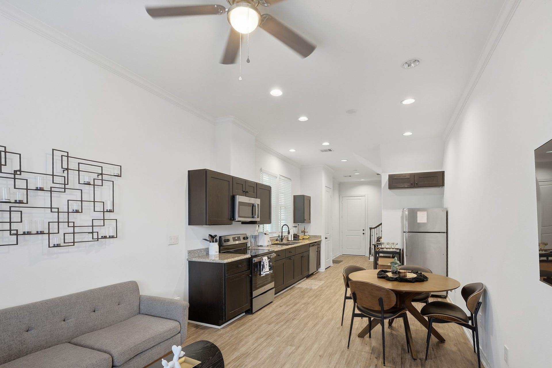 3237 Real Street, #A/B, Houston, TX 77087 3237 Real Street, #A/B, Houston, TX 77087